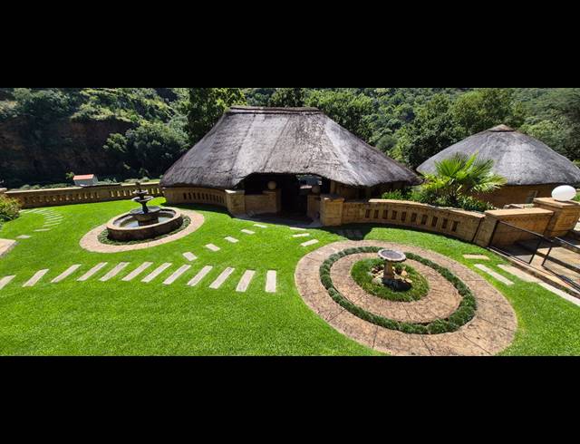 328HA FARM FOR SALE IN GROOT MARICO